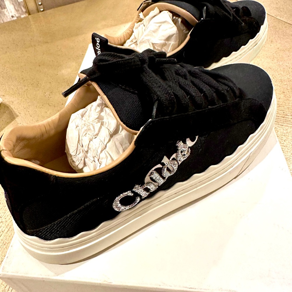 Chloe Lauren Sneakers - size 9 - brand new